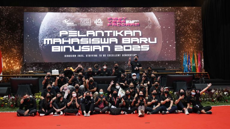 Pelantikan Mahasiswa Baru Binusian 2025