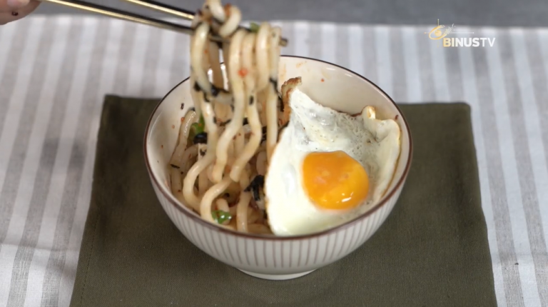 Resep Udon Chili Oil Rumahan yang Nikmat